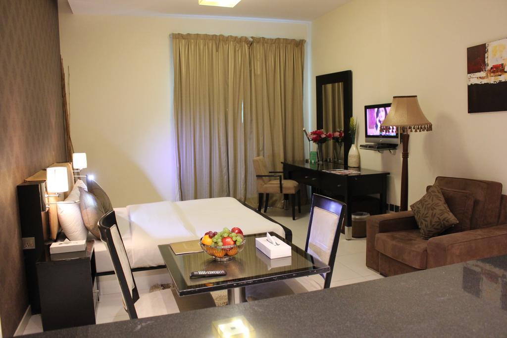 Royal Ascot Hotel Apartment - Kirklees 2 Dubai Exterior photo