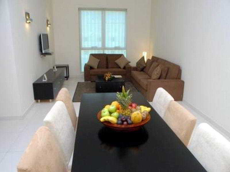 Royal Ascot Hotel Apartment - Kirklees 2 Dubai Exterior photo