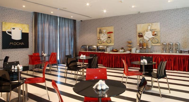 Royal Ascot Hotel Apartment - Kirklees 2 Dubai Exterior photo